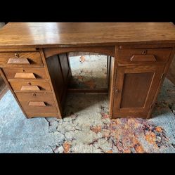 AMAZING Oak Antique Desk