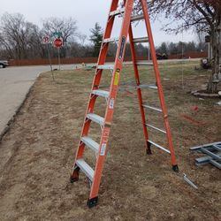 8' Step Ladder