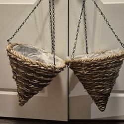 Large Cons Shaped Planters