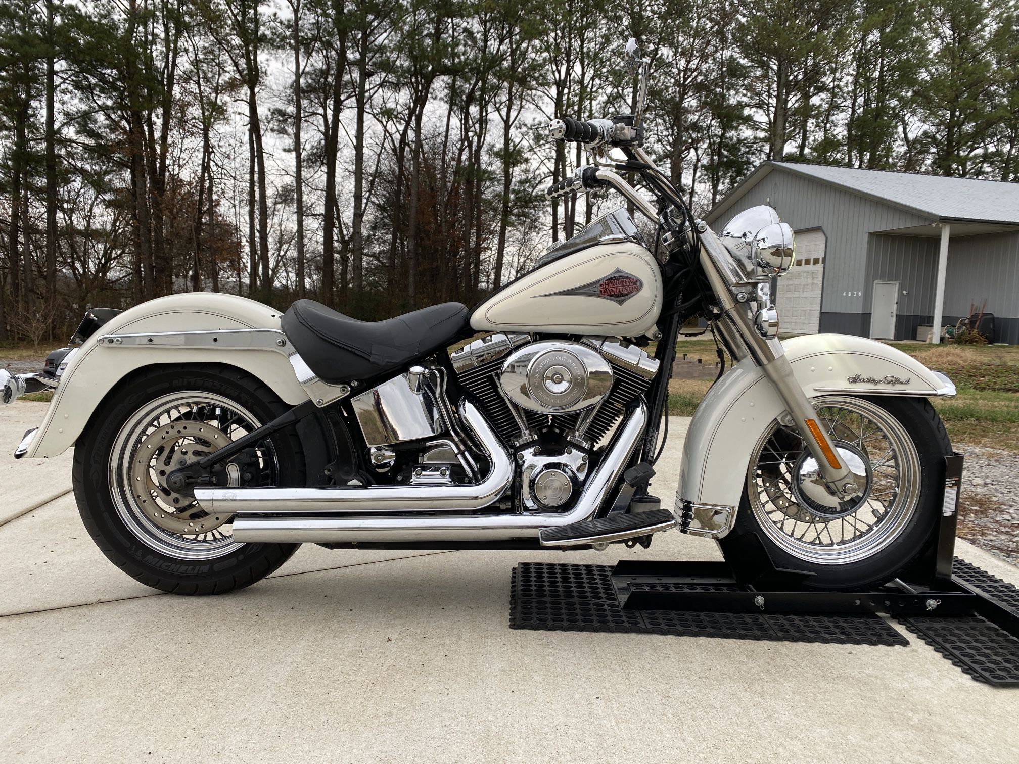 2001 Harley-Davidson Heritage Softail Classic Fuel Injected