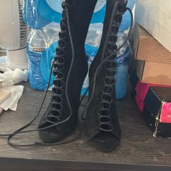 Black Heel Size 9