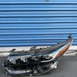 Toyota Prius Prime 2017 2018 2019 2020 Left Side LED Headlight