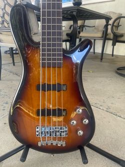 Warwick Streamer LX5 Bass