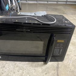GE Build In microwave