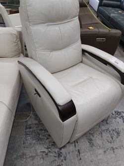 Leather Recliner Chair 