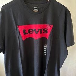 Men’s - Levi’s Tee