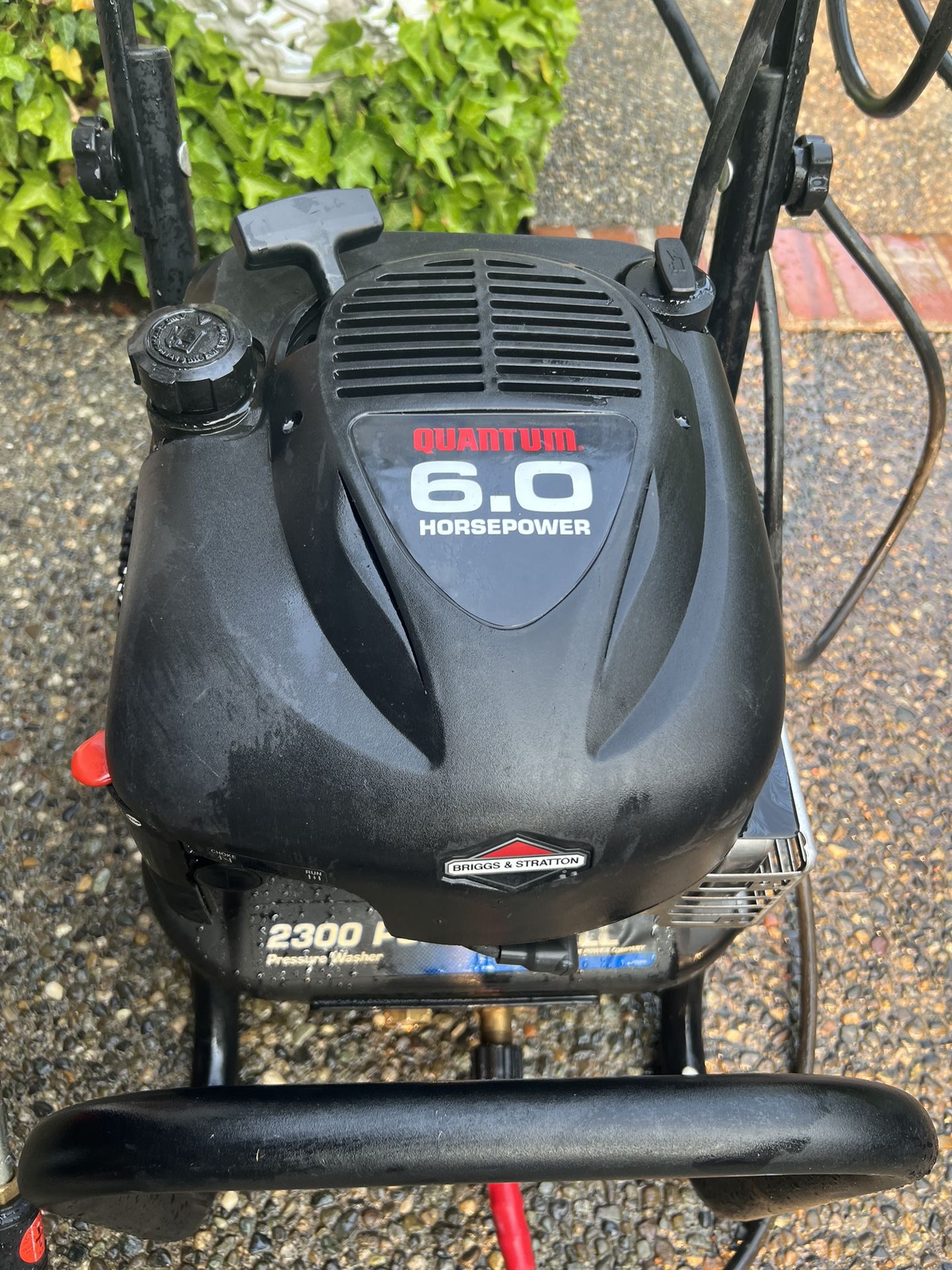 NICE EXCELL GAS PRESSURE WASHER 6 HP 2300 PSI STARTS AND RUNS GREAT 