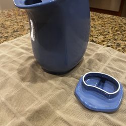 Midcentury Modern Montgomery Ward Hall China Co Ice Lipped Blue Pitcher Blue With Lid  Used Like-new