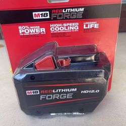 MILWAUKEE M18 FORGE HD12 