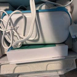 Cricut 