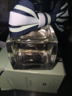 Hilfiger Woman Pear Blossom Eau De parfum
