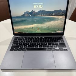 2020 13” MacBook Pro – 16GB RAM / 512GB SSD – Works Great, Minor Screen Crack