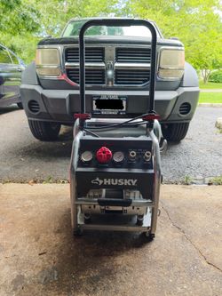 Husky 4.5 Gallon Quiet Air Compressor