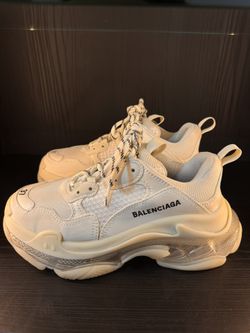 Balenciaga - Like NEW - Triple S Wonen Shoe