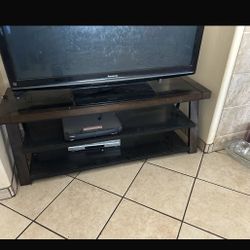 Wood/Glass Tv Stand