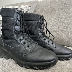 511 Tactical Boots