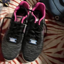 Sketchers Nuevos Size 7.5 $ 25
