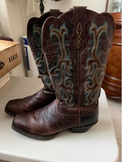 Women’s Boots Sz 8 1/2