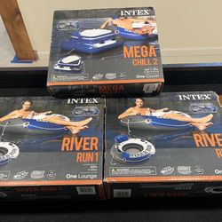 INTEX River Run 2 Tubes & Floating Cooler