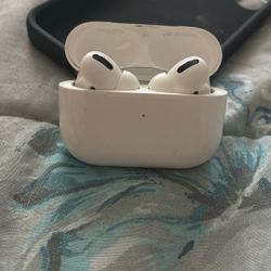 Apple AirPods Pro 