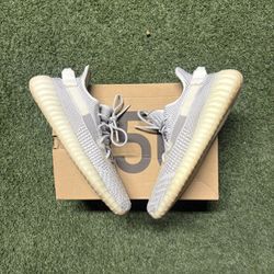 Yeezy 350 “Static Nonreflective”