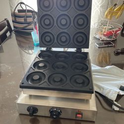 Donut Maker 9 Donuts