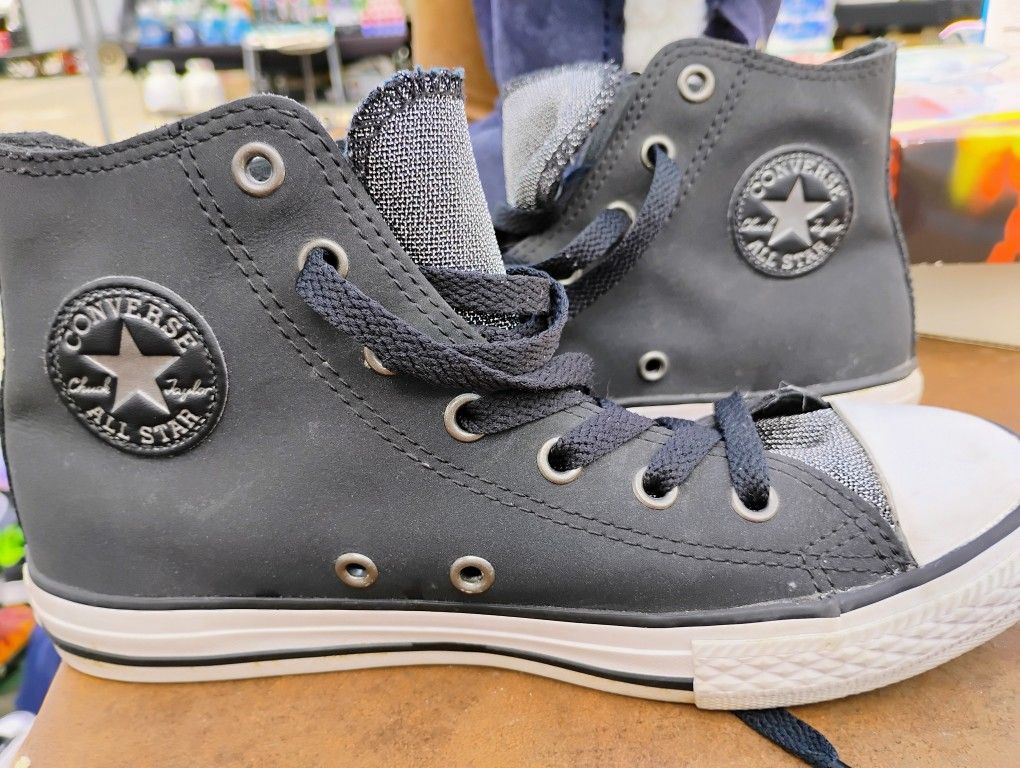 Girls Blk Sparkly Tongue Converse Sz 3