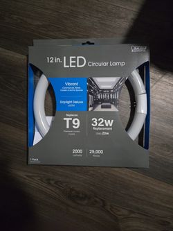 4 Circular 12 in. Lamps - Please Read Description