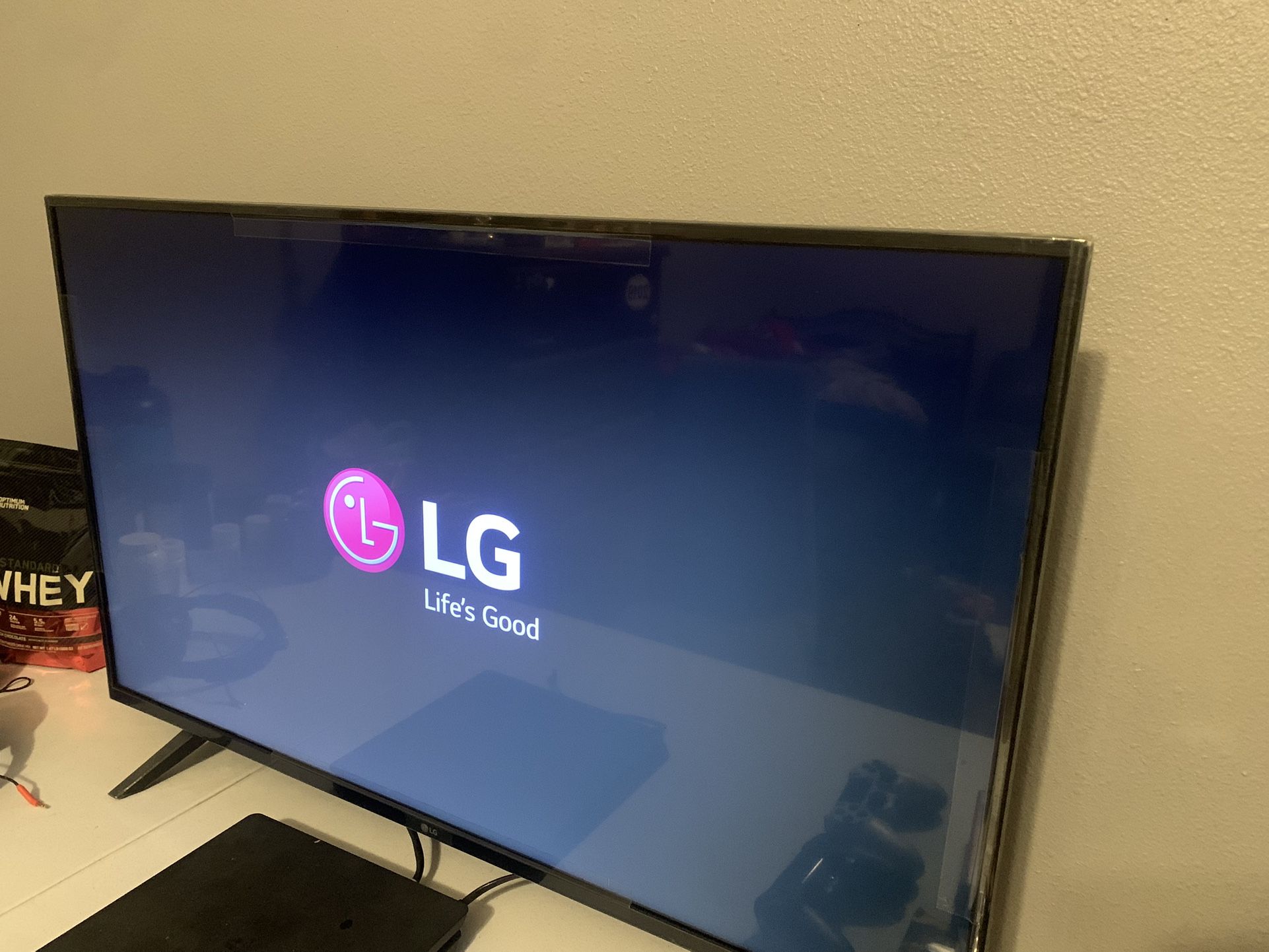 4k 35 inch smart tv LG