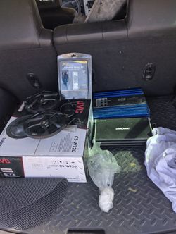 12" 1000w JVC Woofer In Box, Combo.