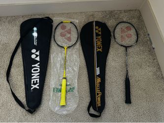 Badminton rackets