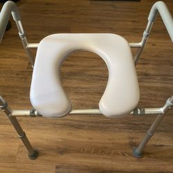 Homeland Raised Toilet Seat