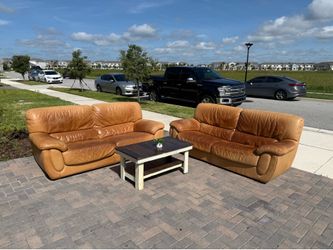 🛋️Natuzzi Leather Couches - Delivery Available