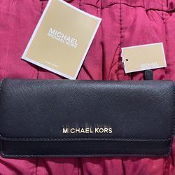 Michael Kors Jet Set Travel Flat Wallet