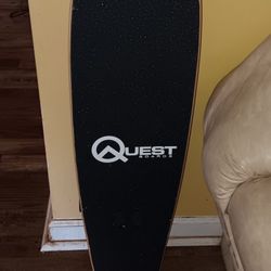 Quest Skateboard 