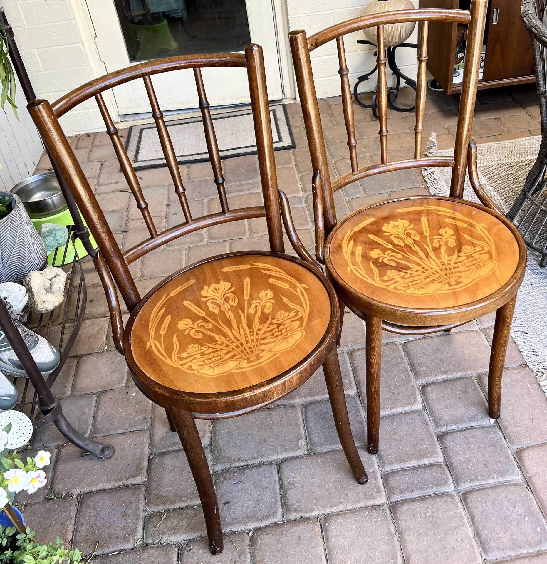 Vintage Mundus Bentwood Thonet Style Cafe Desk Dining Chairs Chair