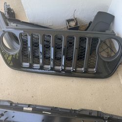 2023 Jeep Gladiator Stock Grille