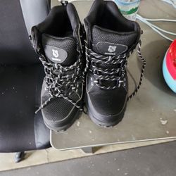 Size 8 Saudex Steel Toe Boots