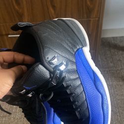 Jordan 12 Hyper Royal 