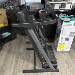 Treadmill 