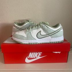Nike Dunk Low Fleece Pack Honeydew Green Sizes 8 9.5
