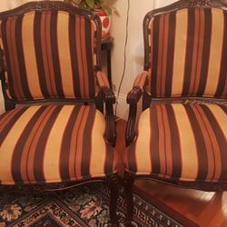 Excellent Condition Very Sturdy Pet and Smoke Free Home 