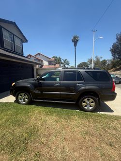 2008 Toyota 4Runner · SR5 Sport Utility 2D