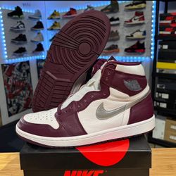 AIR JORDAN 1 RETRO “BORDEAUX” SZ 10.5