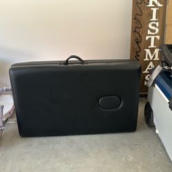 Massage Table / Lash Bed 