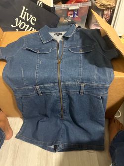 Women’s clothes bundle