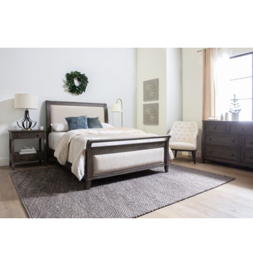 Candice II Grey Queen Wood & Upholstered Sleigh Bed