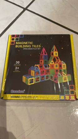 Magnetic Building Tiles