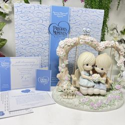 P26 PRECIOUS MOMENTS Figurine – “Celebrating The Gift Of Life Now And Forever” (#730031)