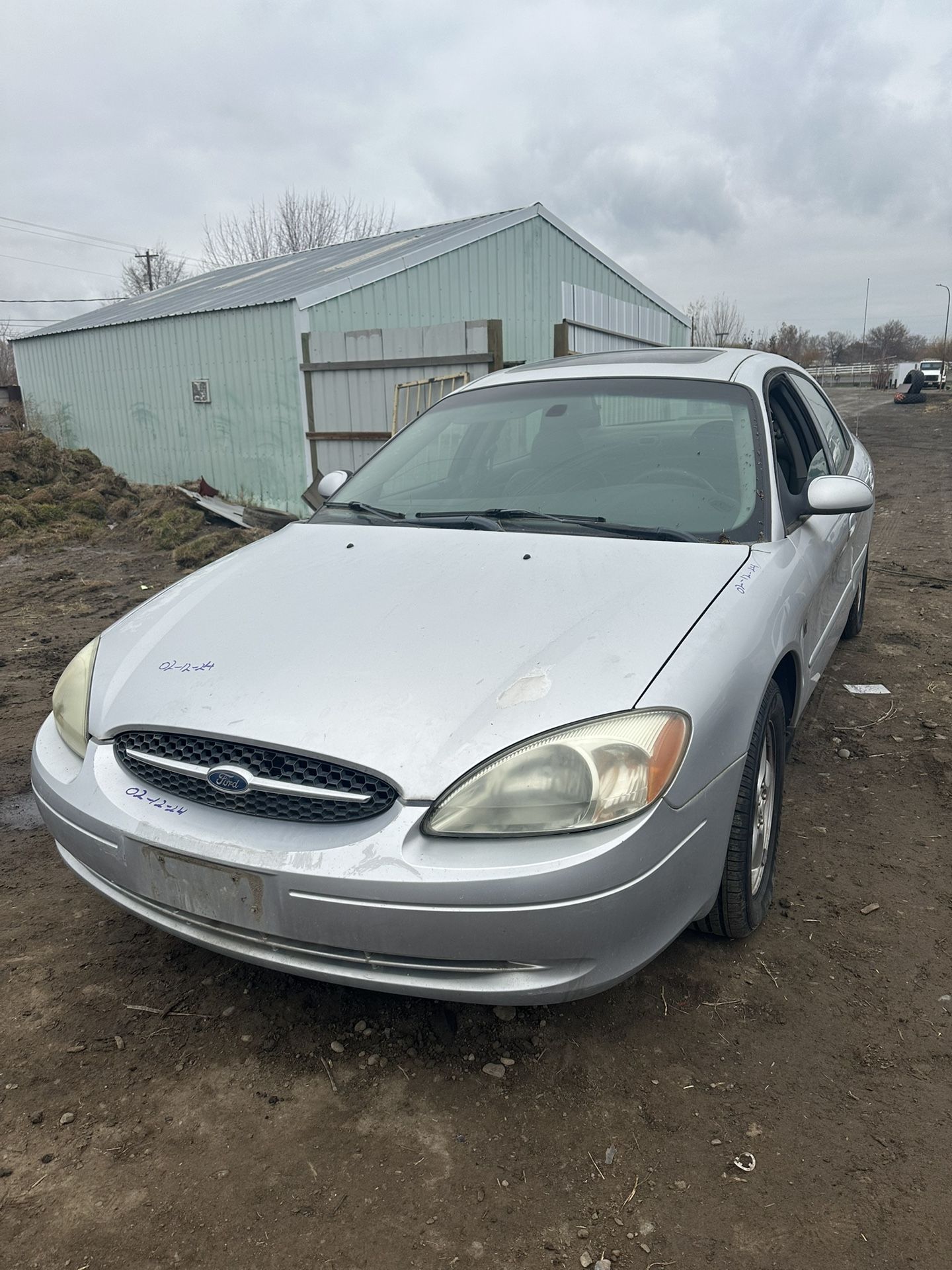 2002 FORD TAURUS FULL PART OUT!!